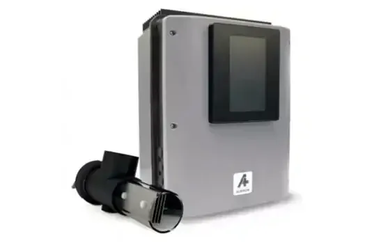 Albixon Oxilife saltklorinator industriell kontrollpanel med grå rektangulär panel och svart cylindrisk sensor